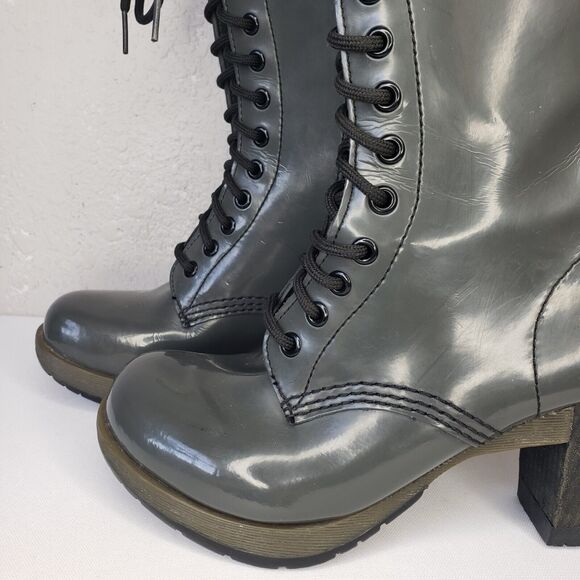 Dr Martens Dee 14 Eye Gray Patent Leather Heeled Lace-up Boots Womens 6-6.5 Diva - Picture 9 of 16